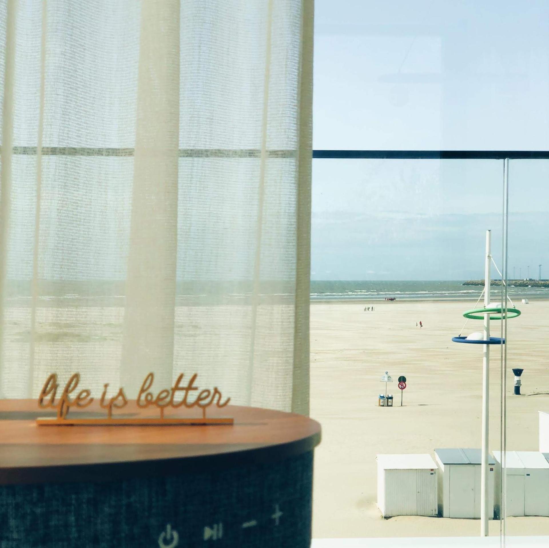 Penthouse La Naturale Zeezicht Brujas Exterior foto